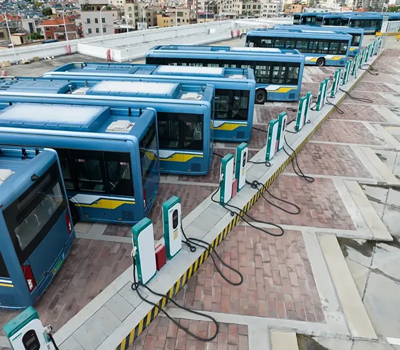Infrastructure de recharge pour un bus électrique